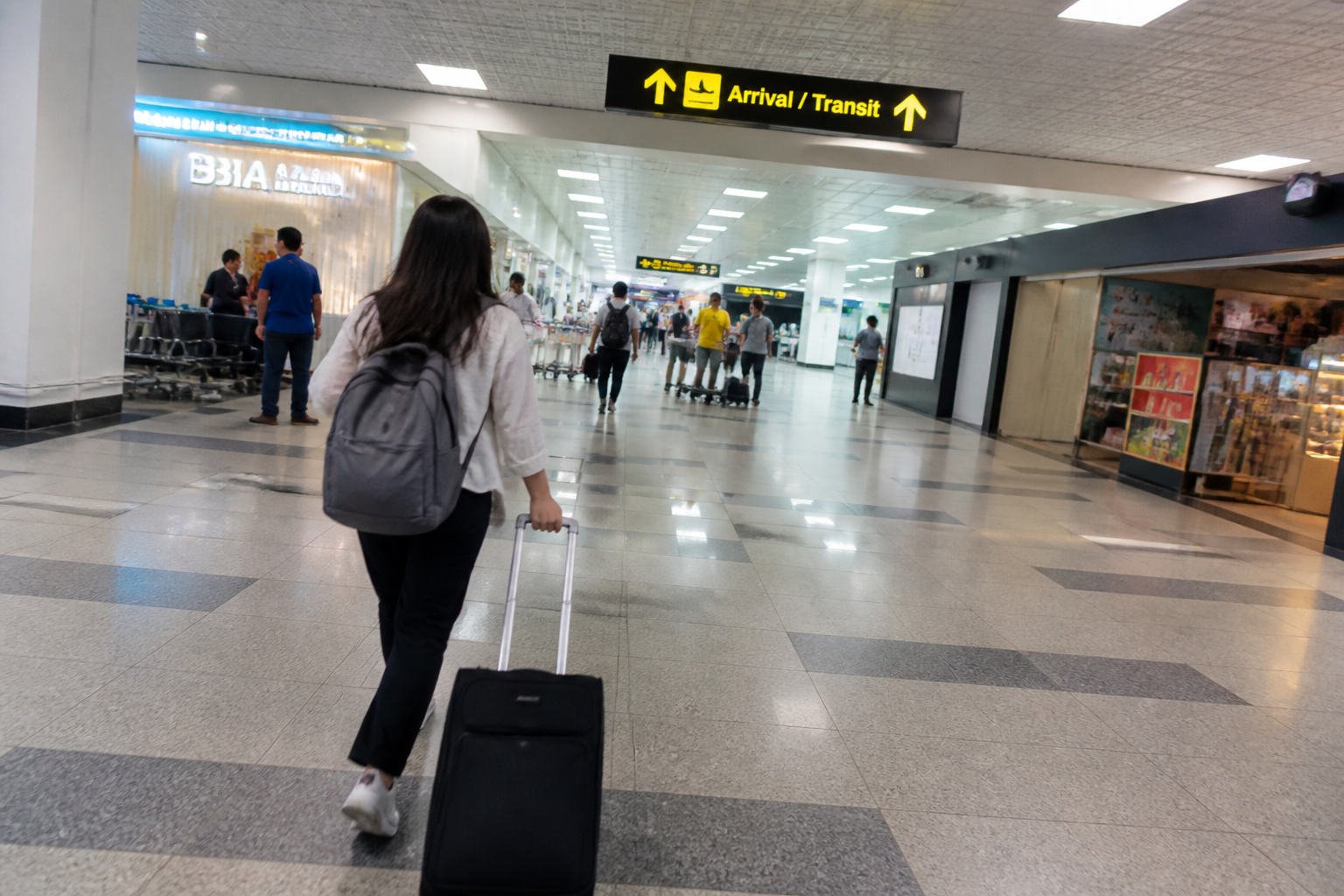 מדריך שדה התעופה של קולומבו: מרגע הנחיתה ועד היציאה